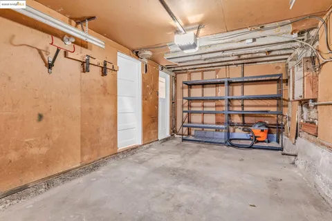 $748,000 | 1034 East 21st Street, Oakland, CA 94606