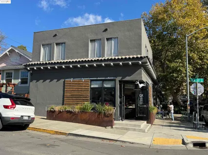 $748,000 | 1034 East 21st Street, Oakland, CA 94606