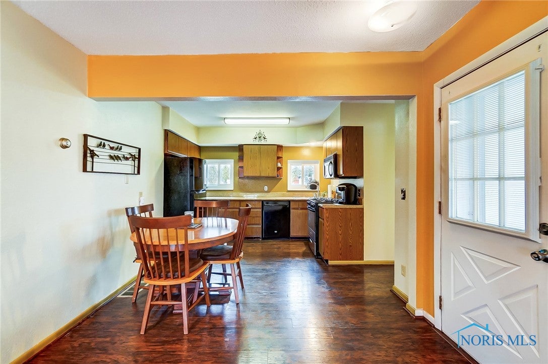 4606 Walbridge Road Northwood, OH 43619 - Photo 15 of 45 Gallery Image 15