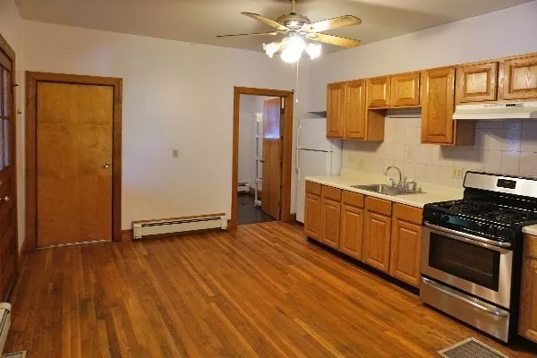 $2,500 | 85 Brown Street, Unit 1, Waltham, MA 02453