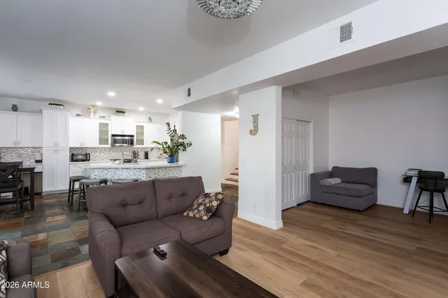 $3,200 | 11015 West Laurelwood Lane, Avondale, AZ 85392