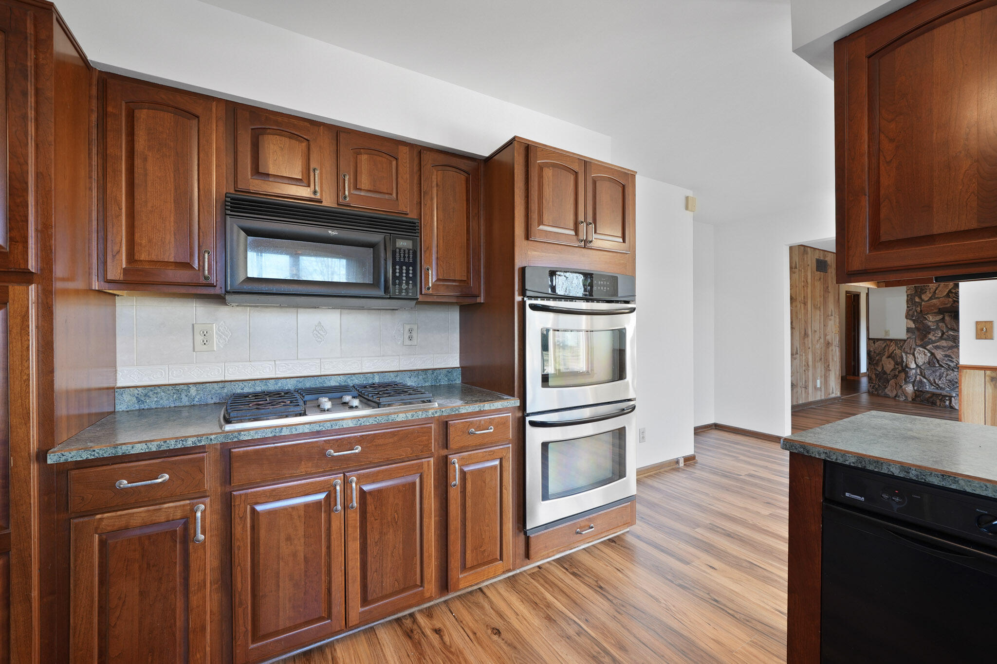 8913 22nd Street Southwest Demotte, IN 46310 - Photo 15 of 36 2048x1365