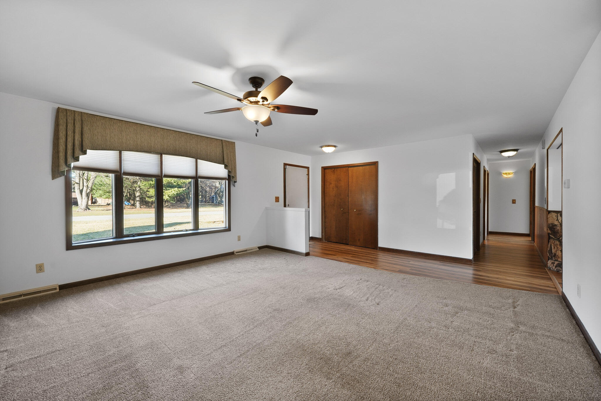 8913 22nd Street Southwest Demotte, IN 46310 - Photo 9 of 36 2048x1367