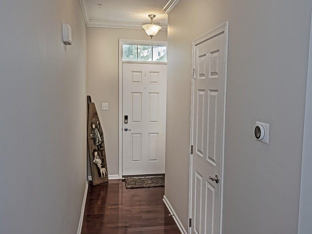 352 Maple Ridge Drive Canonsburg, PA 15317 - Photo 2 of 29