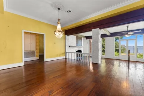 $1,700,000 | 3210 Henderson Bayou Road, Lake Charles, LA 70605