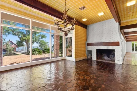 $1,700,000 | 3210 Henderson Bayou Road, Lake Charles, LA 70605