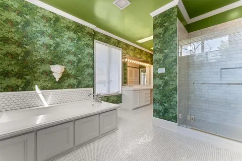 $1,700,000 | 3210 Henderson Bayou Road, Lake Charles, LA 70605