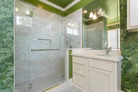 $1,700,000 | 3210 Henderson Bayou Road, Lake Charles, LA 70605