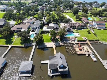 $1,700,000 | 3210 Henderson Bayou Road, Lake Charles, LA 70605
