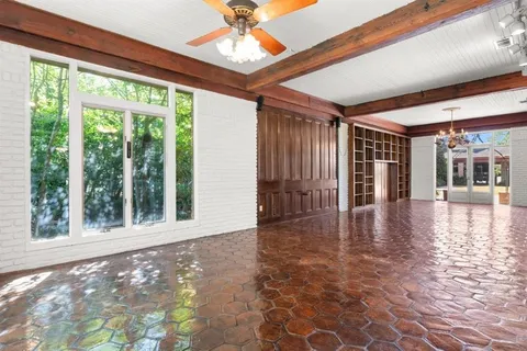 $1,700,000 | 3210 Henderson Bayou Road, Lake Charles, LA 70605