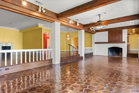 $1,700,000 | 3210 Henderson Bayou Road, Lake Charles, LA 70605