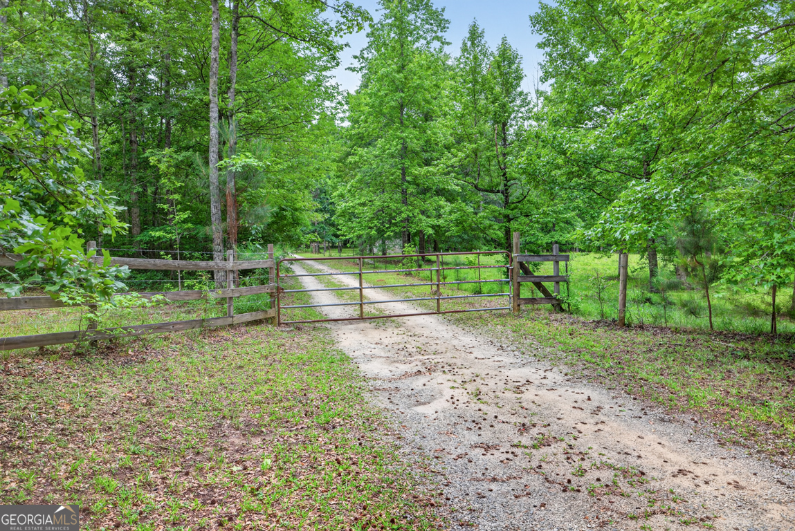316 Biltmore Road Mansfield, GA 30055 - Photo 47 of 55