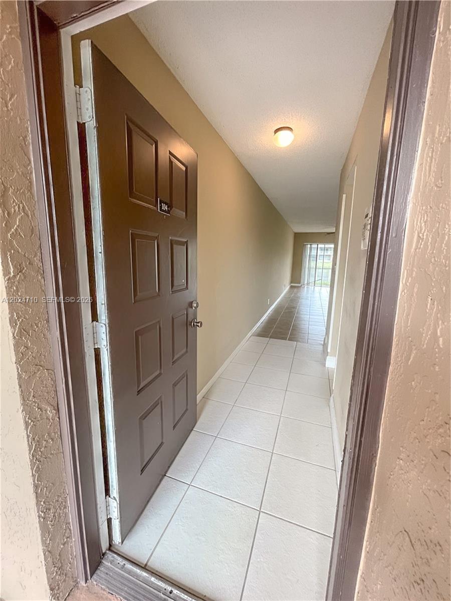2829 North Course Drive, Unit 104 Pompano Beach, FL 33069 - Photo 4 of 21