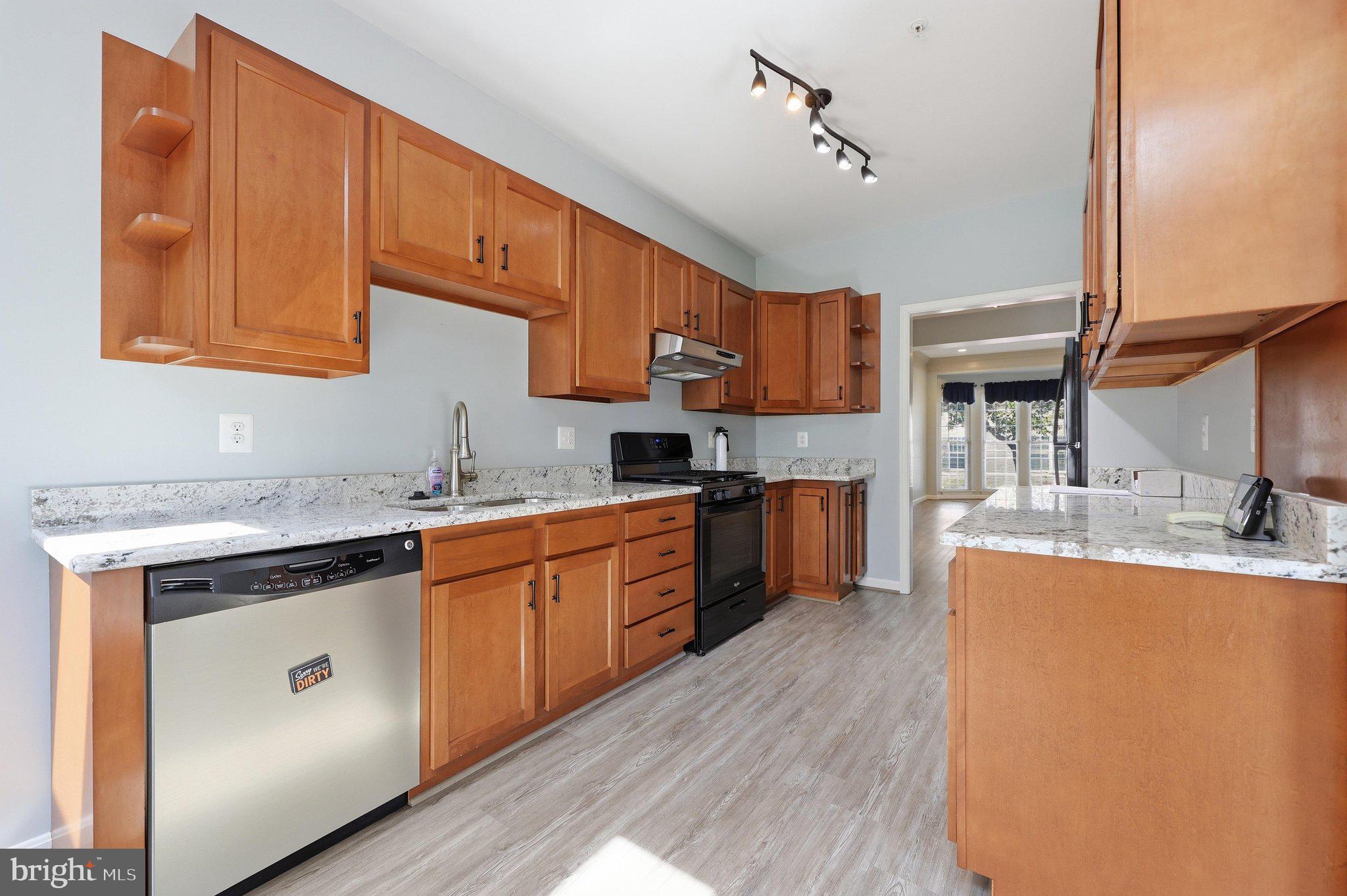 2215 Parish Lane Frederick, MD 21701 - Photo 11 of 63 Kitchen