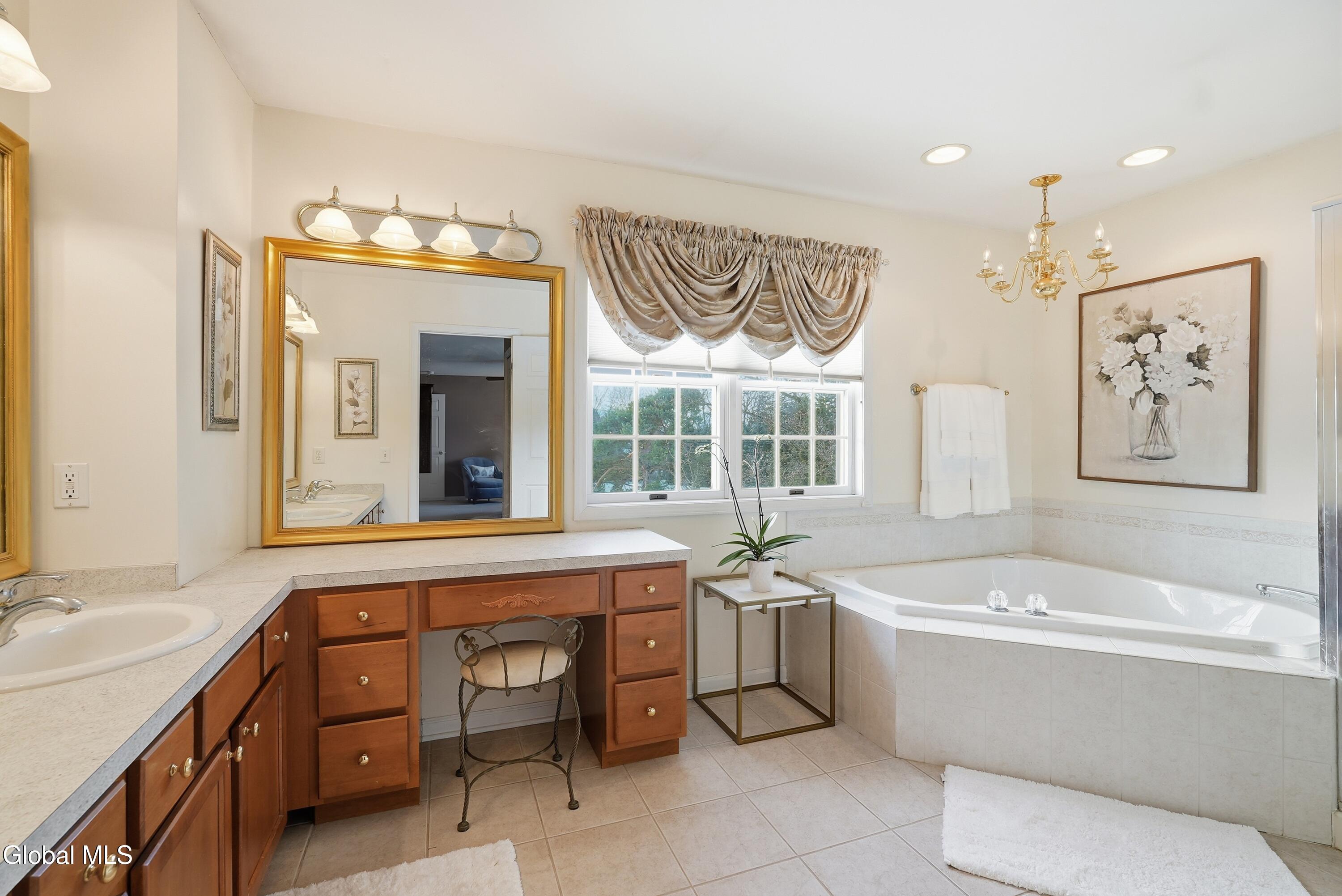 159 Old Niskayuna Road Colonie, NY 12211 - Photo 29 of 46 45