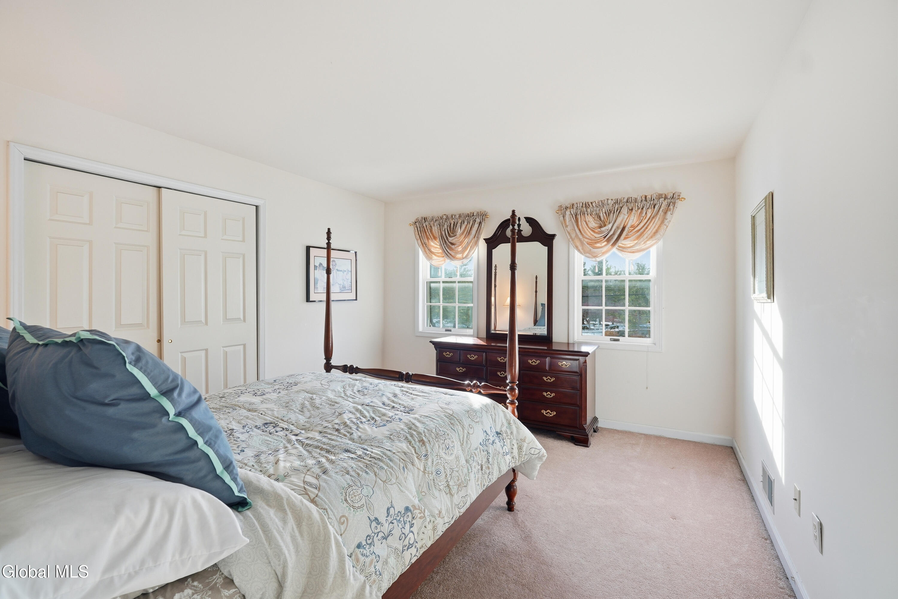 159 Old Niskayuna Road Colonie, NY 12211 - Photo 32 of 46 34