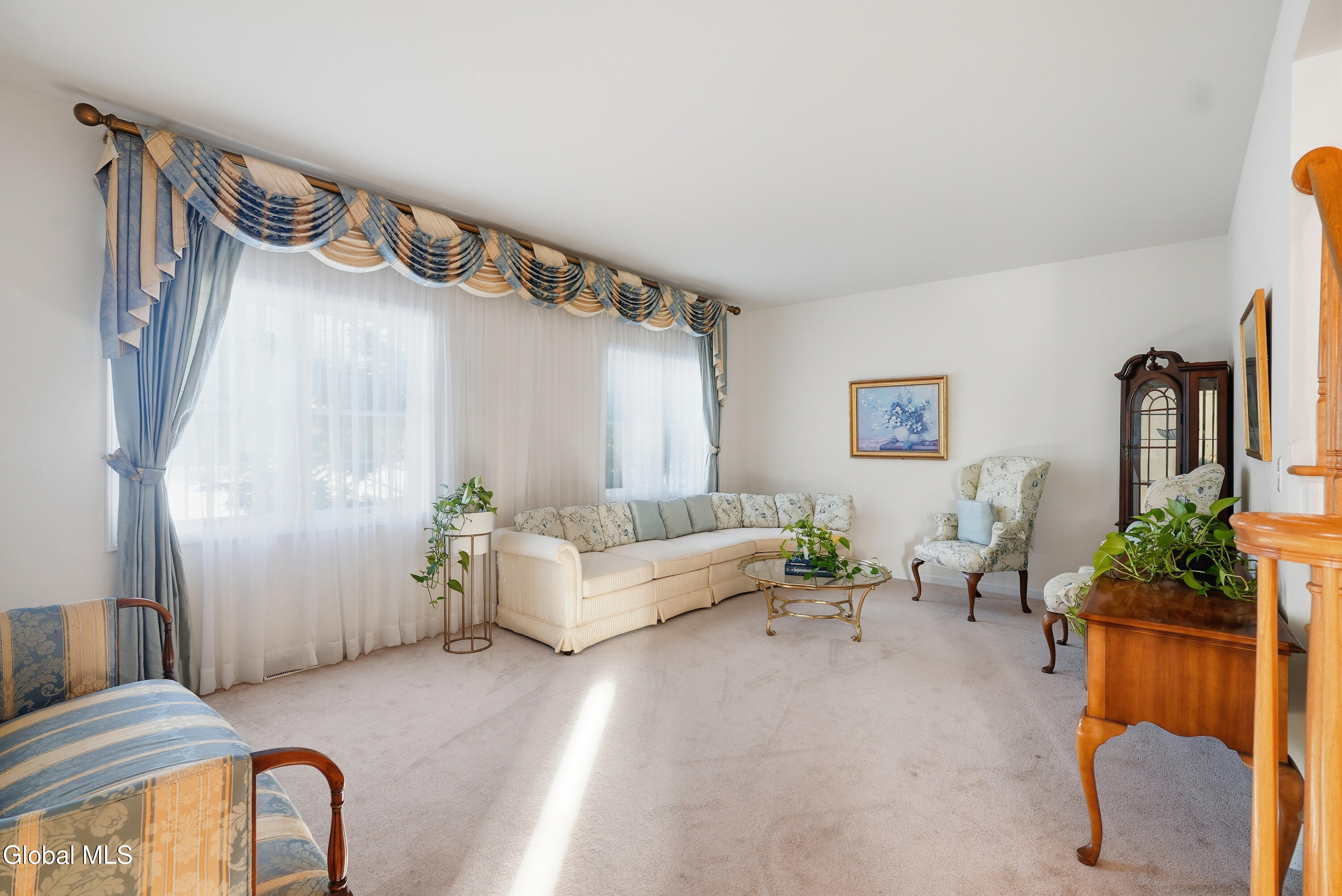 159 Old Niskayuna Road Colonie, NY 12211 - Photo 8 of 46 14