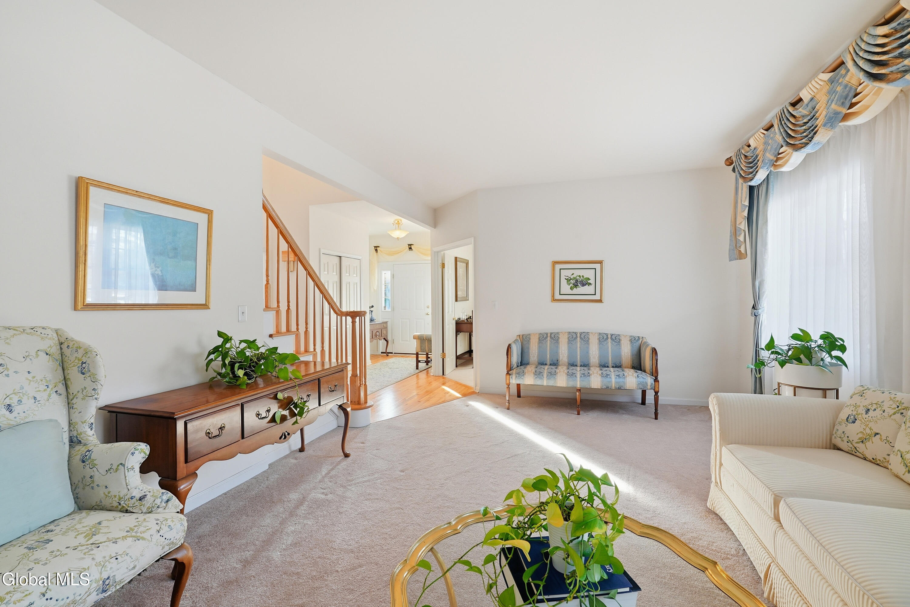 159 Old Niskayuna Road Colonie, NY 12211 - Photo 9 of 46 15