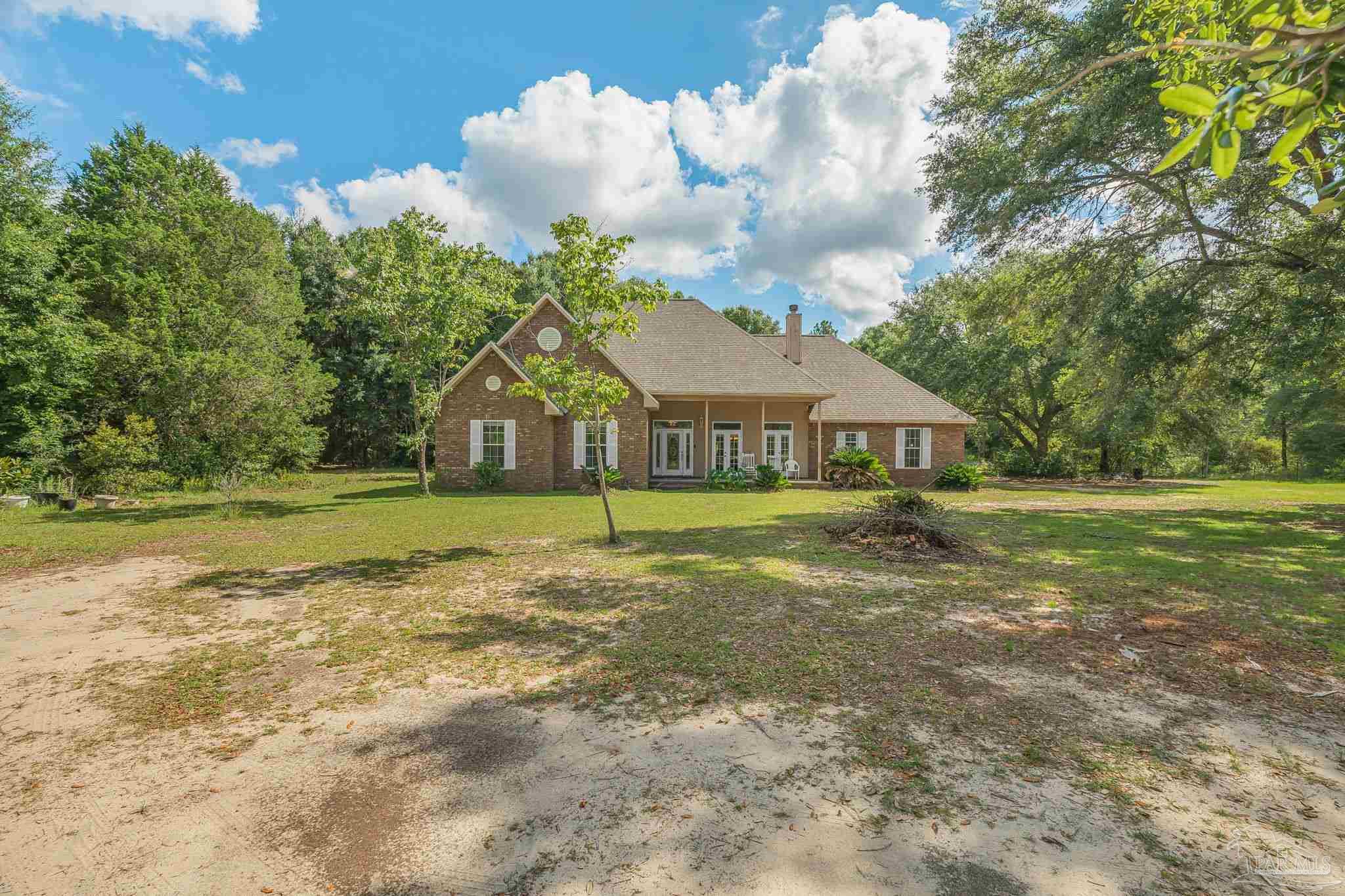 9069 Hay Meadow Road Milton, FL 32583 - Photo 3 of 46