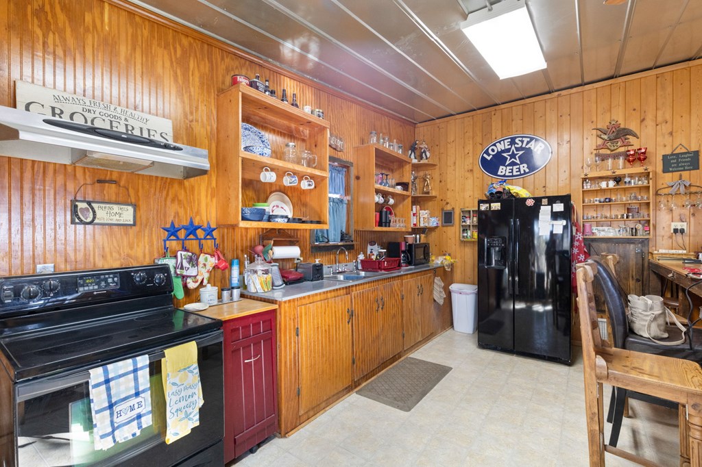 73 Fm 1221 Hext, TX 76848 - Photo 25 of 27