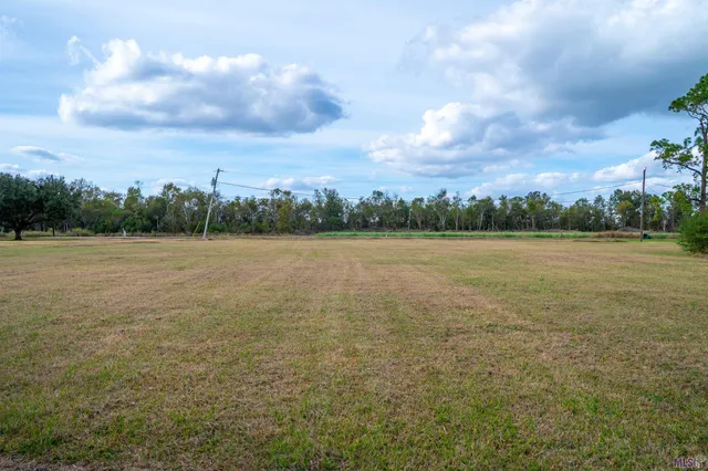$50,000 | 415 Central Lafourche Drive, Raceland, LA 70394