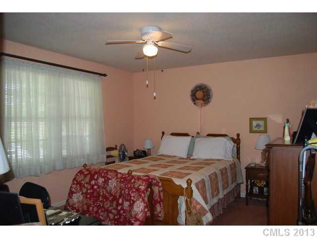 230 Log Barn Road Salisbury, NC 28146 - Photo 11 of 16 Gallery Image 11