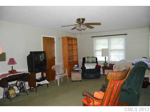 230 Log Barn Road Salisbury, NC 28146 - Photo 3 of 16 Gallery Image 3