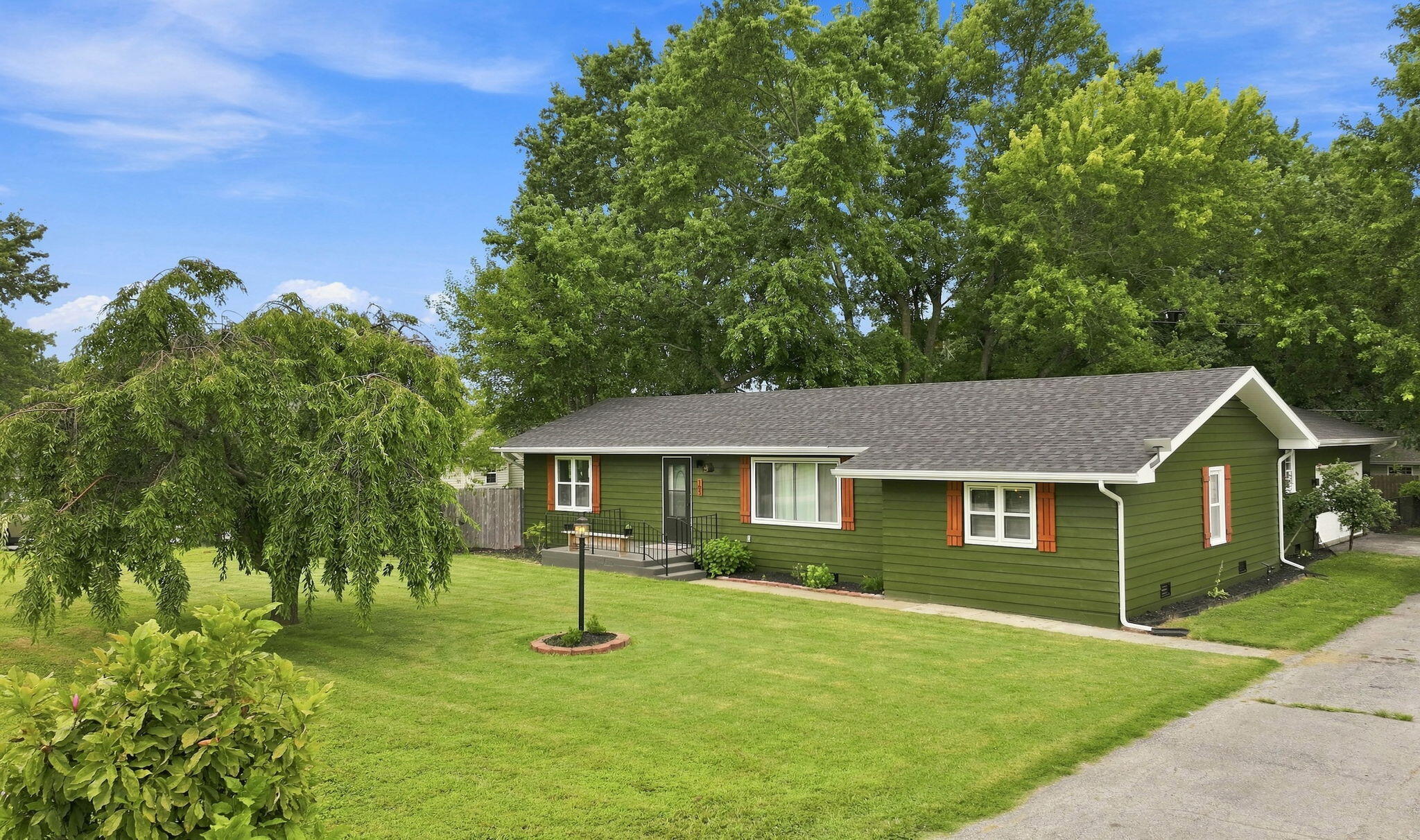 105 East Meadowbrook Road Clever, MO 65631 - Photo 41 of 47 4-web-or-mls-drone front 1