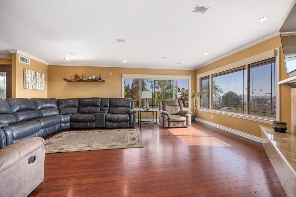 8618 Sky Rim Drive Lakeside, CA 92040 - Photo 5 of 69