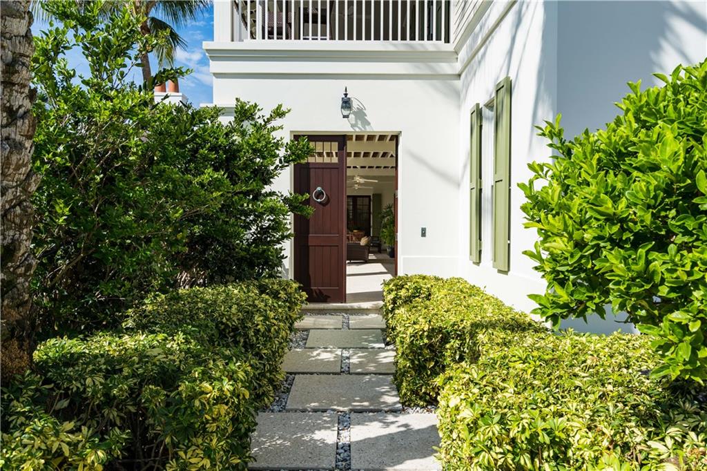 255 Ocean Way Vero Beach, FL 32963 - Photo 2 of 30