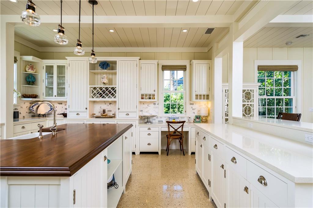 255 Ocean Way Vero Beach, FL 32963 - Photo 10 of 30