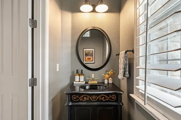 $995,000 | 10804 Ariock Lane, Austin, TX 78739