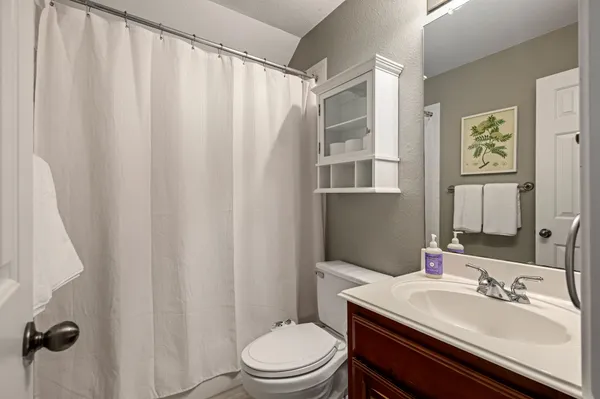 $995,000 | 10804 Ariock Lane, Austin, TX 78739