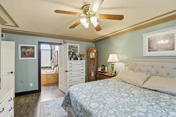 $363,000 | 914 Lakeview Drive, Auburn, IN 46706