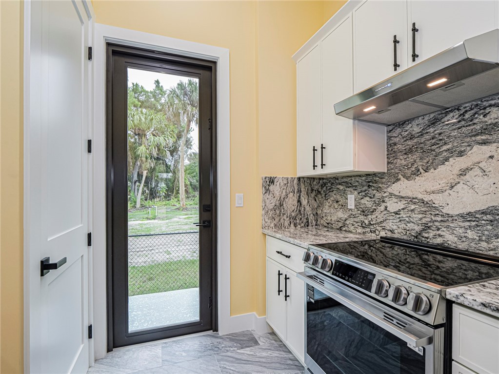 12906 83rd Avenue Sebastian, FL 32958 - Photo 16 of 36