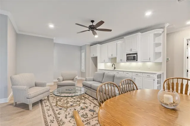 $2,100,000 | 5009 Trumpeter Swan Drive, College Station, TX 77845