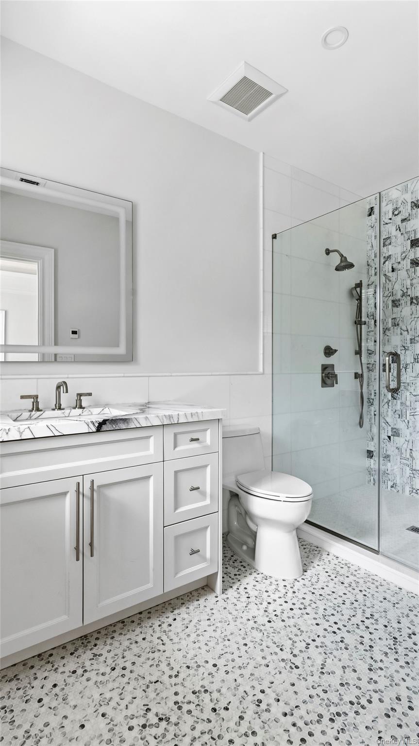 4 Shepherds Lane Sands Point, NY 11050 - Photo 25 of 50 Gallery Image 25