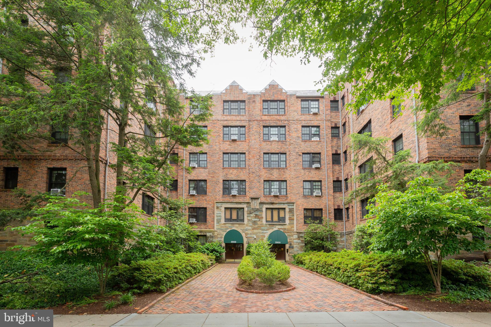 3900 Connecticut Avenue Northwest, Unit 306F Washington, DC 20008 - Photo 1 of 33 front view of a building