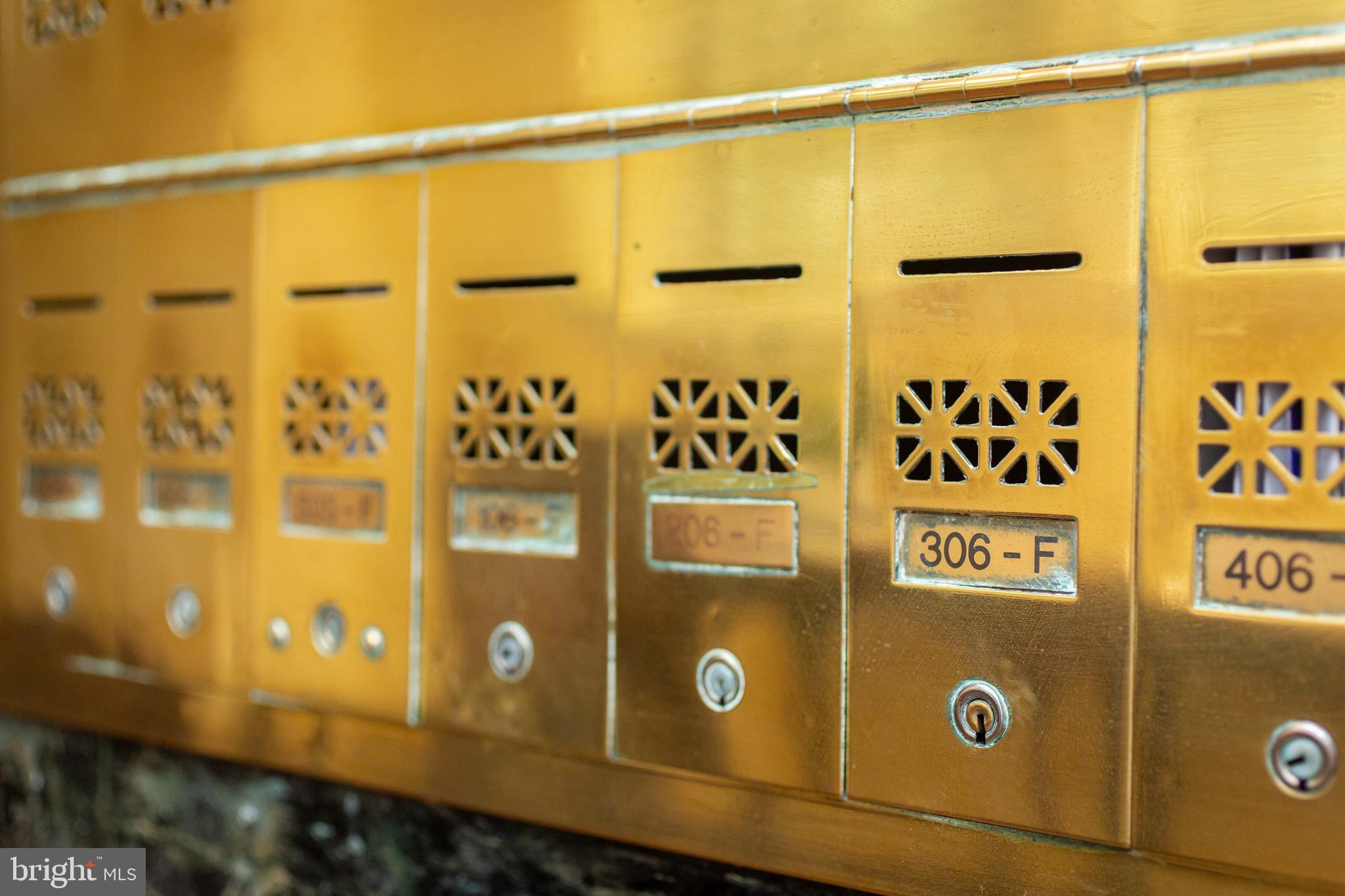 3900 Connecticut Avenue Northwest, Unit 306F Washington, DC 20008 - Photo 3 of 33 a bathroom with a shower and a sink