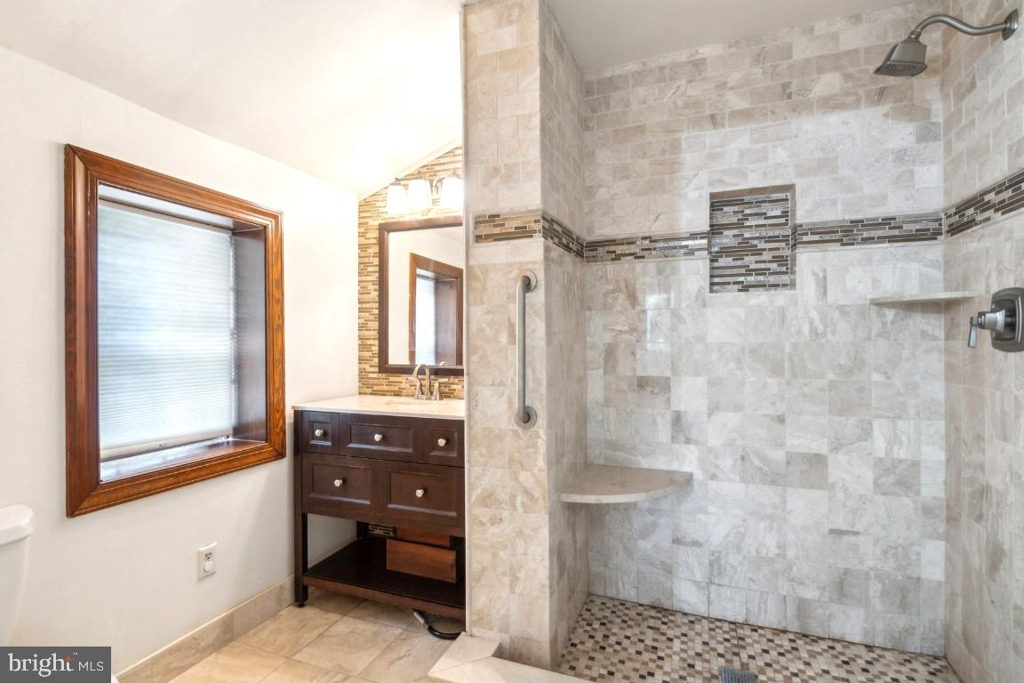 515 Salina Road Sewell, NJ 08080 - Photo 17 of 24 Gallery Image 17