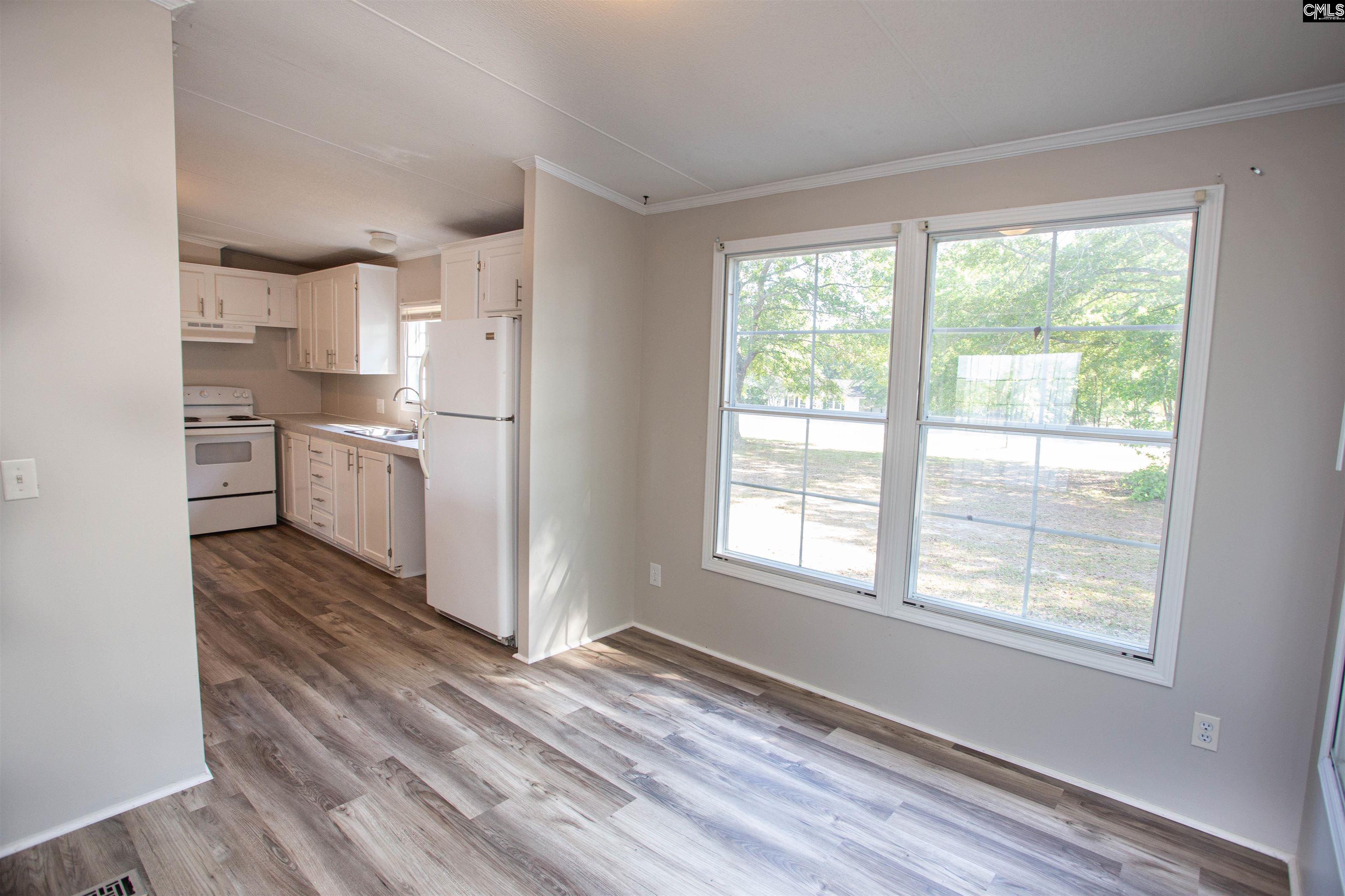 2136 Ridgeway Road Lugoff, SC 29078 - Photo 11 of 32