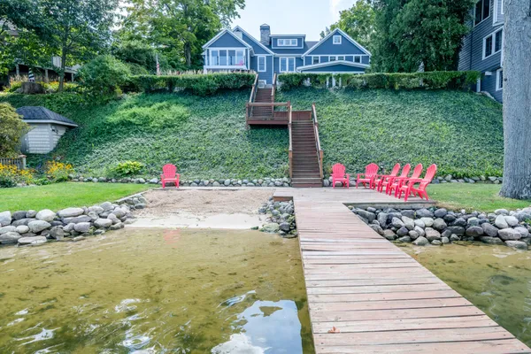 $2,650,000 | 7881 Lakewood Drive, Coloma, MI 49038