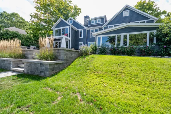 $2,650,000 | 7881 Lakewood Drive, Coloma, MI 49038