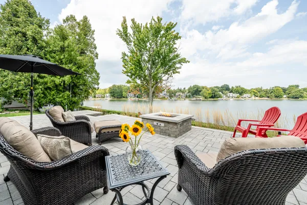 $2,650,000 | 7881 Lakewood Drive, Coloma, MI 49038