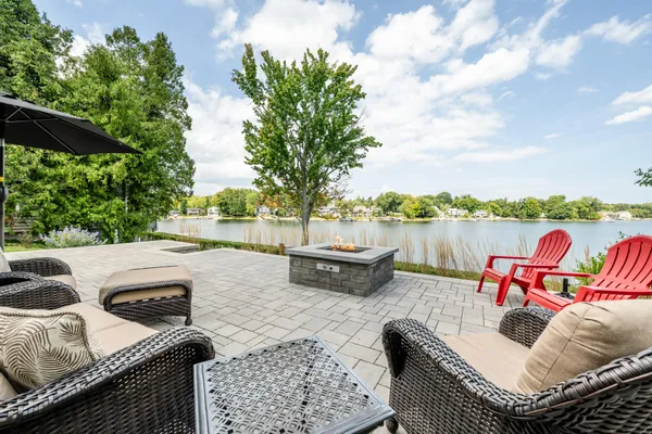 $2,650,000 | 7881 Lakewood Drive, Coloma, MI 49038
