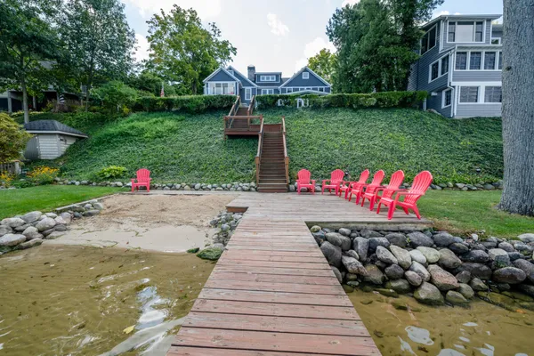 $2,650,000 | 7881 Lakewood Drive, Coloma, MI 49038