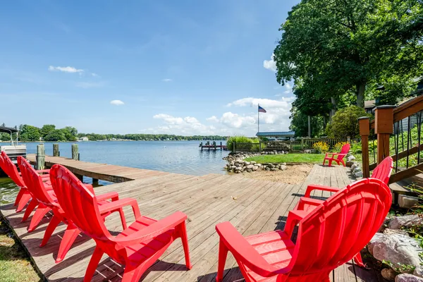 $2,650,000 | 7881 Lakewood Drive, Coloma, MI 49038