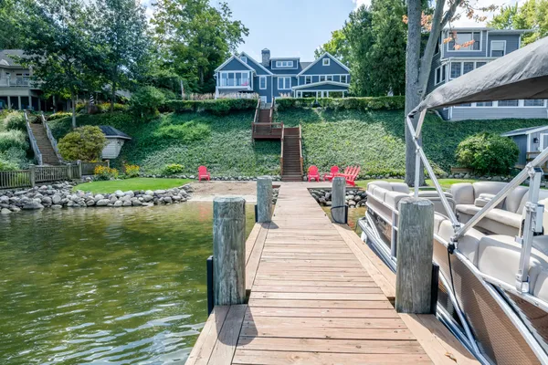 $2,650,000 | 7881 Lakewood Drive, Coloma, MI 49038