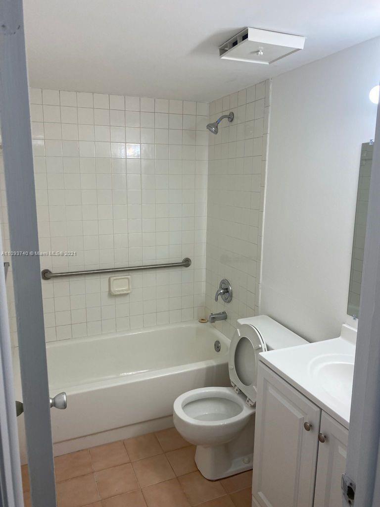 3399 Foxcroft Road, Unit 204 Miramar, FL 33025 - Photo 10 of 19