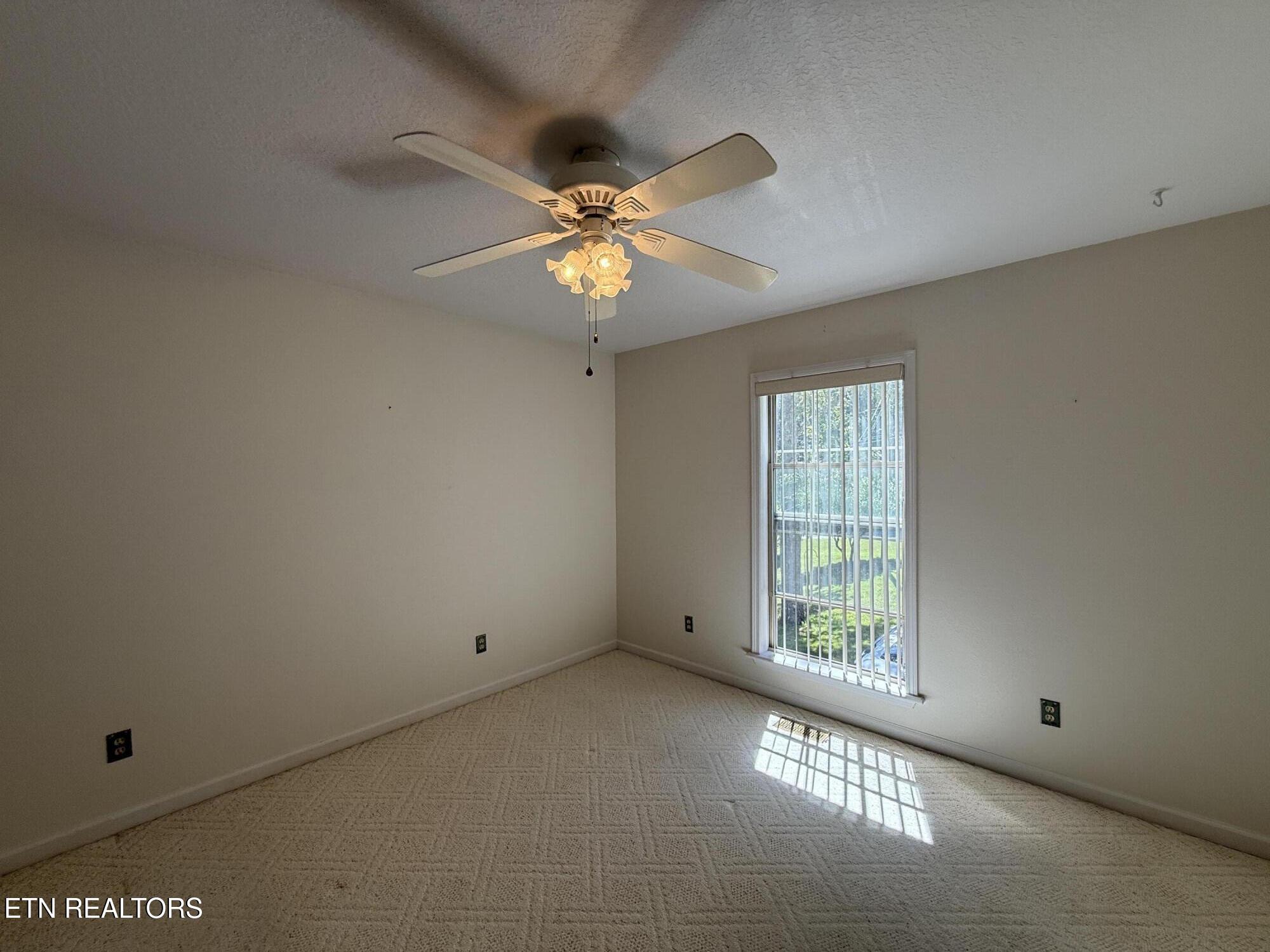 148 Fox Run Road Crossville, TN 38571 - Photo 21 of 35 IMG_5771